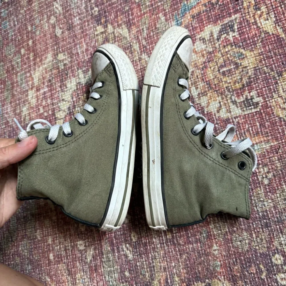 Converse Chuck Taylor Kids High-Top Sneakers Size 3- Olive Green with Black